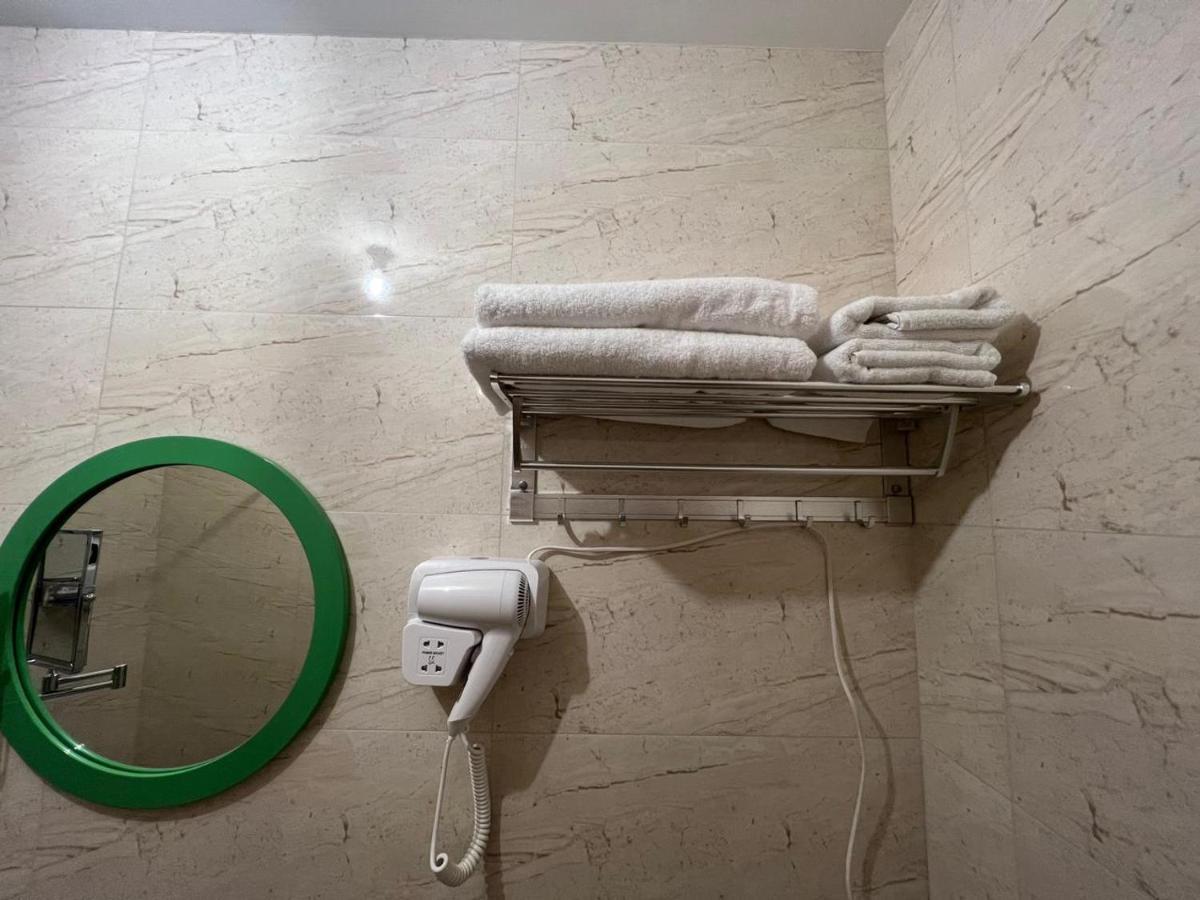 Central Park Apartments In טביליסי מראה חיצוני תמונה