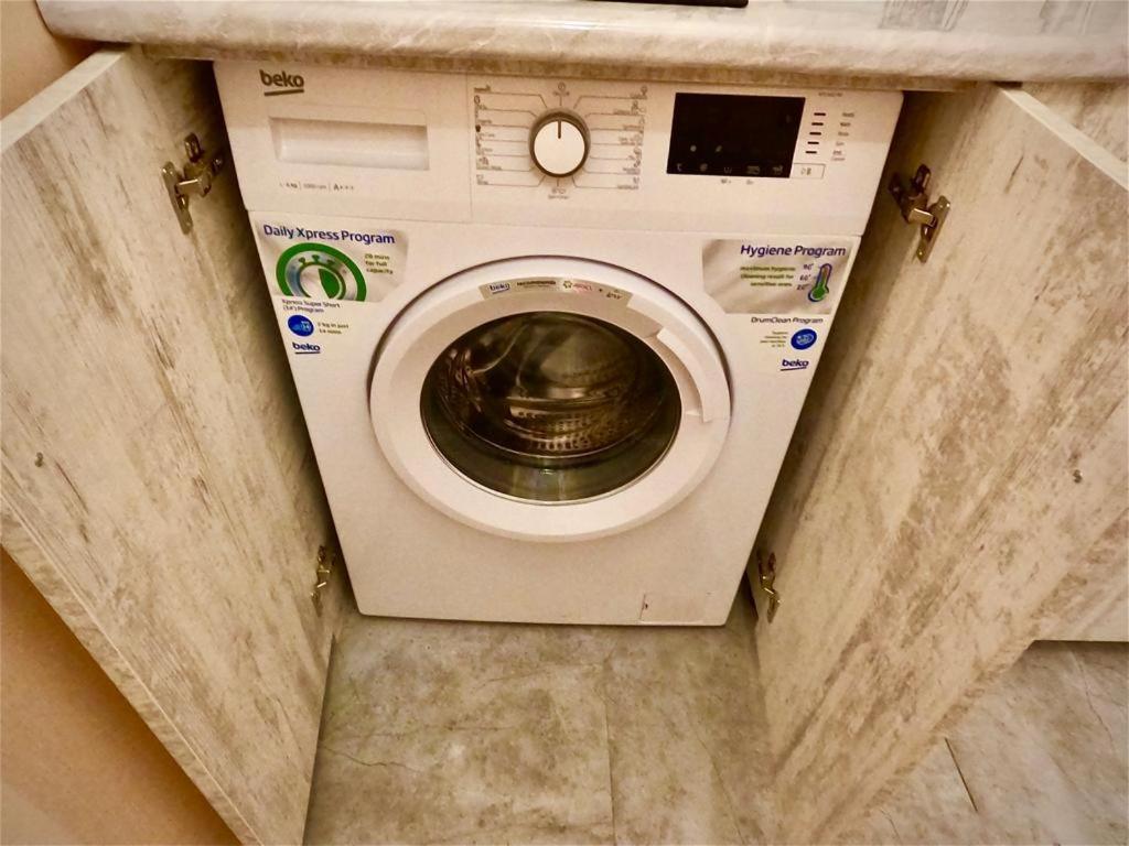 Central Park Apartments In טביליסי מראה חיצוני תמונה